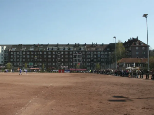 Jonny Rehbein Sportplatz