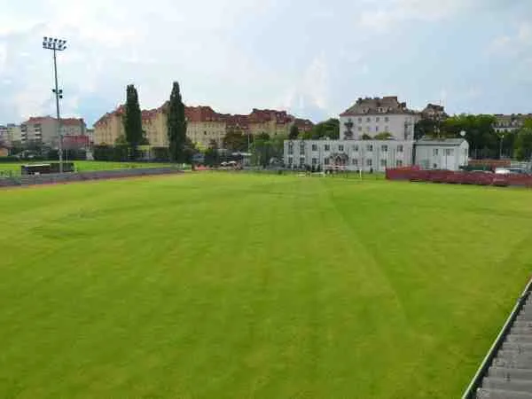 Sportplatz Rax
