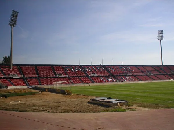Stadio Néas Smírnis